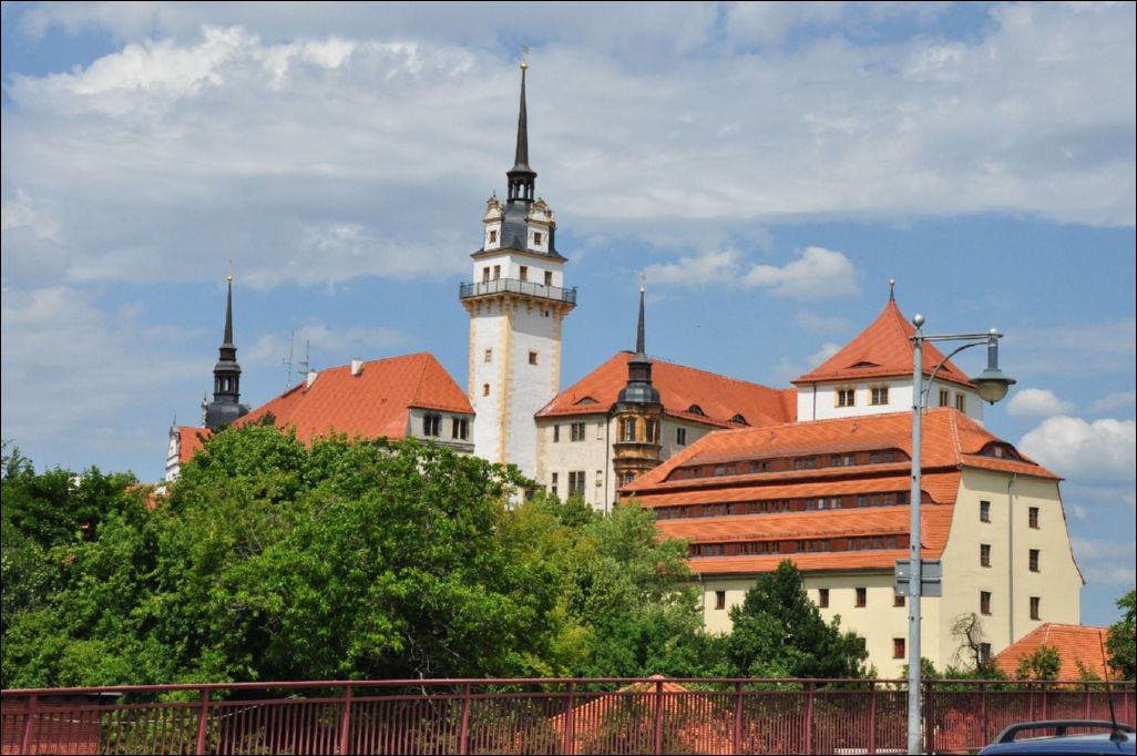 <i><b>Torgau</b></i>